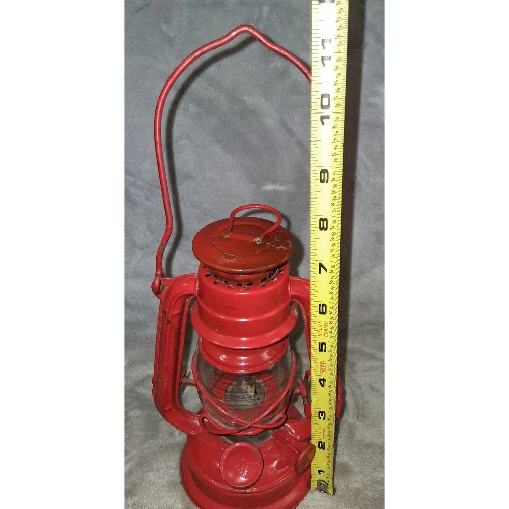 Vtg Winged Wheel No 350 Red Kerosene Lantern Japan Hurricane Lamp Lightly Used